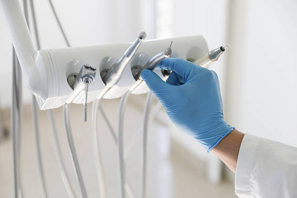 Professional Emergency Dentist technician working in Mountain Lake Park, MD